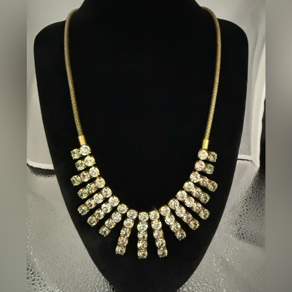 Stella & Ruby Emmie Crystal Ombre Statement Necklace
